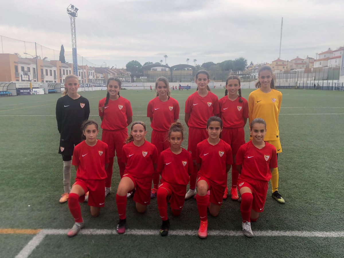 SevillaFC_Fem's tweet photo. FINAL | Remontada llena de épica para las de @dayi_sevilla en la 4ª Andaluza Alevín masculina.

¡Enorme, equipo! 👏😍🔝

@castilleja_cf 2-3 #SevillaFCFem Alevín ⚪️🔴

⚽️ Ariadna (2) y Sofía. 💪

#CanteraSevillaFC https://t.co/H49r24q1wy