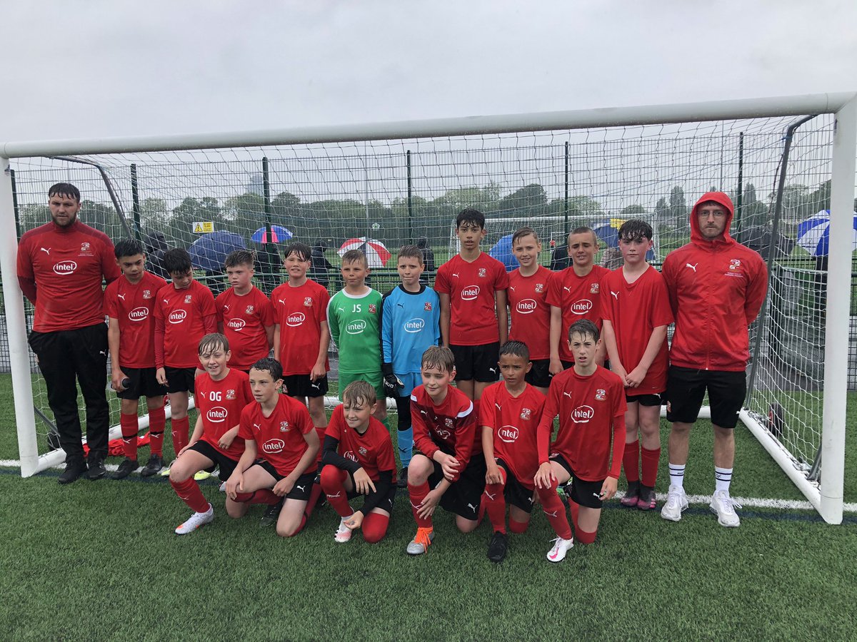 STFCfoundation's tweet image. Our U7-15 played in some really competitive fixtures against Brentford and Luton Town. There was some super football on show and all of our coaches are incredibly proud of both Advanced and Elite players over the last two days🔴⚪️⚽️