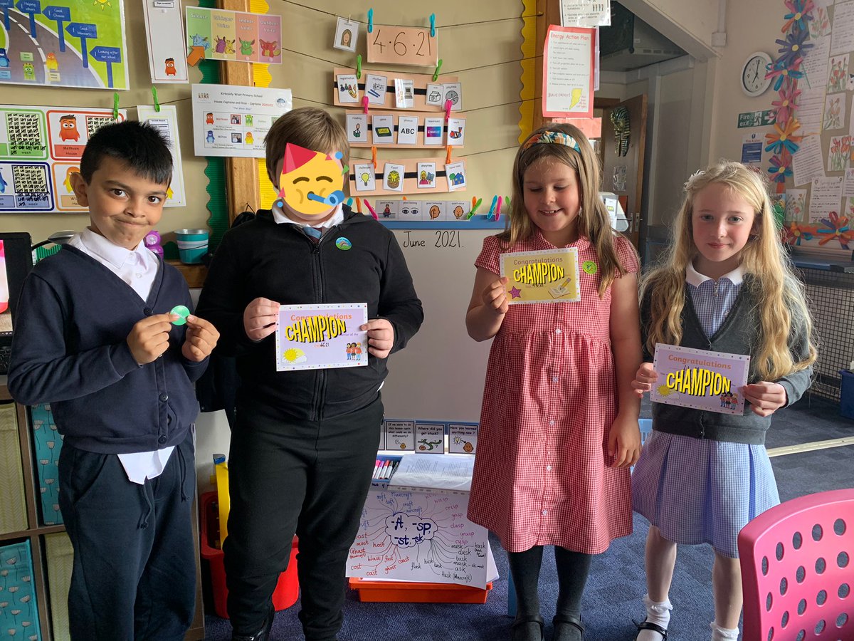🌟💫 This week we are congratulating S and E for their efforts in home learning, F for earning his knowledge badge, C and L for showing kindness and I for earning Star Writer. Super work boys and girls - we are very proud! 👏🌟💫