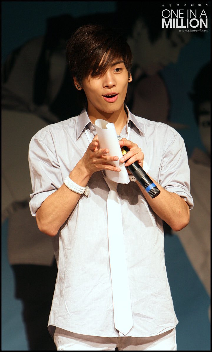 SHINee ジョンヒョン ONE IN THE MILLION 写真集 SHINee ジョンヒョン ONE IN THE MILLION 写真集（jonghyun pics