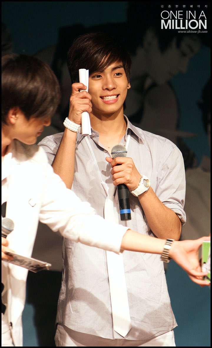 SHINee ジョンヒョン ONE IN THE MILLION 写真集