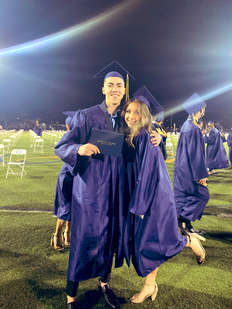 hailsmonty's tweet photo. BRB crying 😢 https://t.co/vQHLGrG4FR