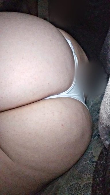 Ready para ser roto por mi novio.🍑 https://t.co/wkJ2GRQsRC https://t.co/gFR7fcWDW1