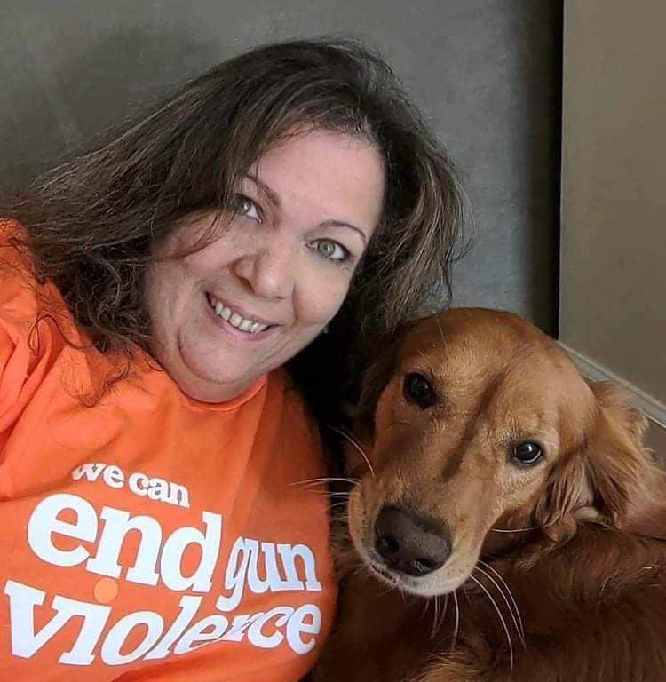 electluann's tweet photo. We Wear Orange to support a future free from gun violence. Orange symbolizes the value of each person’s life and we wear it to honor those taken and wounded by gun violence, and to call for an end to this crisis.  Do your part to end senseless gun violence.  #wearorange https://t.co/WwrSW6F8yX