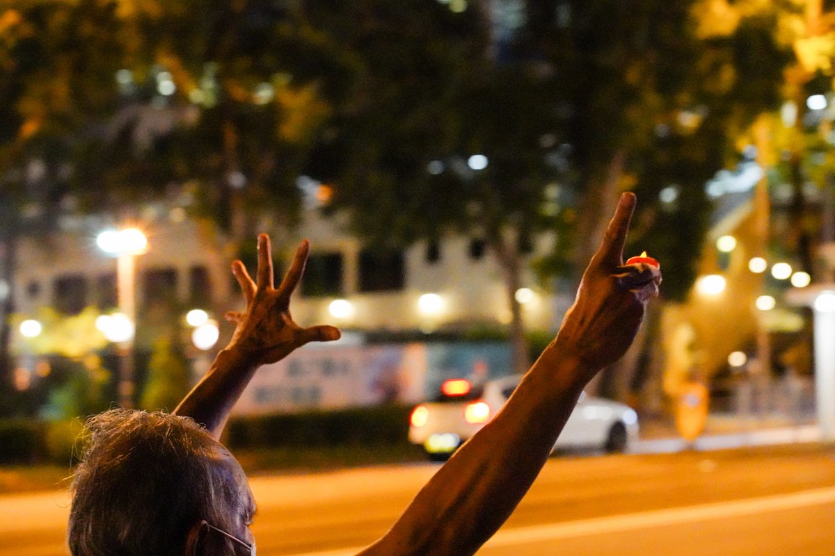 lausanhk's tweet photo. The Hong Kong government mobilized thousands of police to stop this year's June 4 vigil at Victoria Park, so people took to non-traditional venues such as churches and streets to commemorate and mourn.

For Hongkongers, to remember is to resist. 

(Photos: Alex Yun for Lausan) https://t.co/4S0S59tZYQ