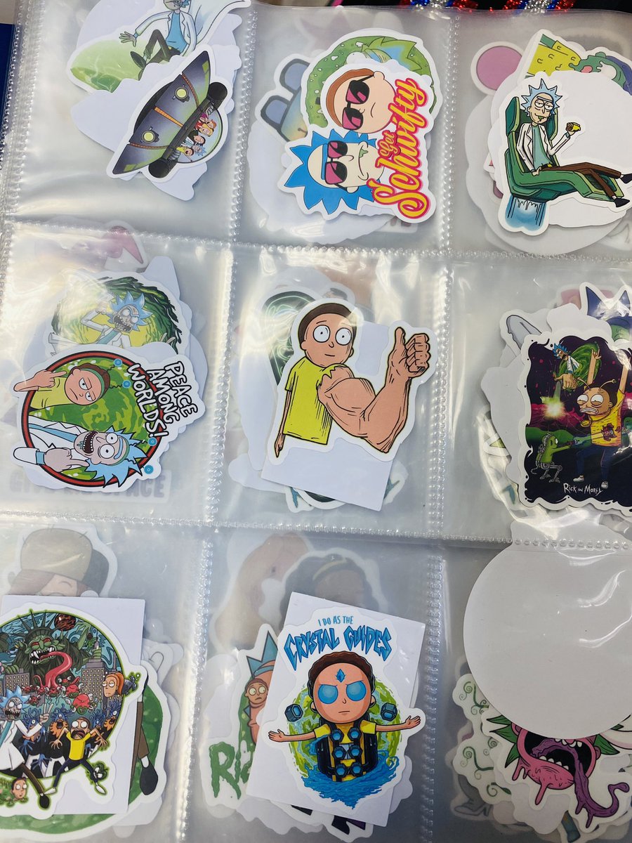 FreakyFindz's tweet photo. psst

psssssst

We just restocked on stickers ;)

Our stickers are vinyl- scratch and water resistant!

#FreakyFindz has it all! https://t.co/SkqdIyP6yT