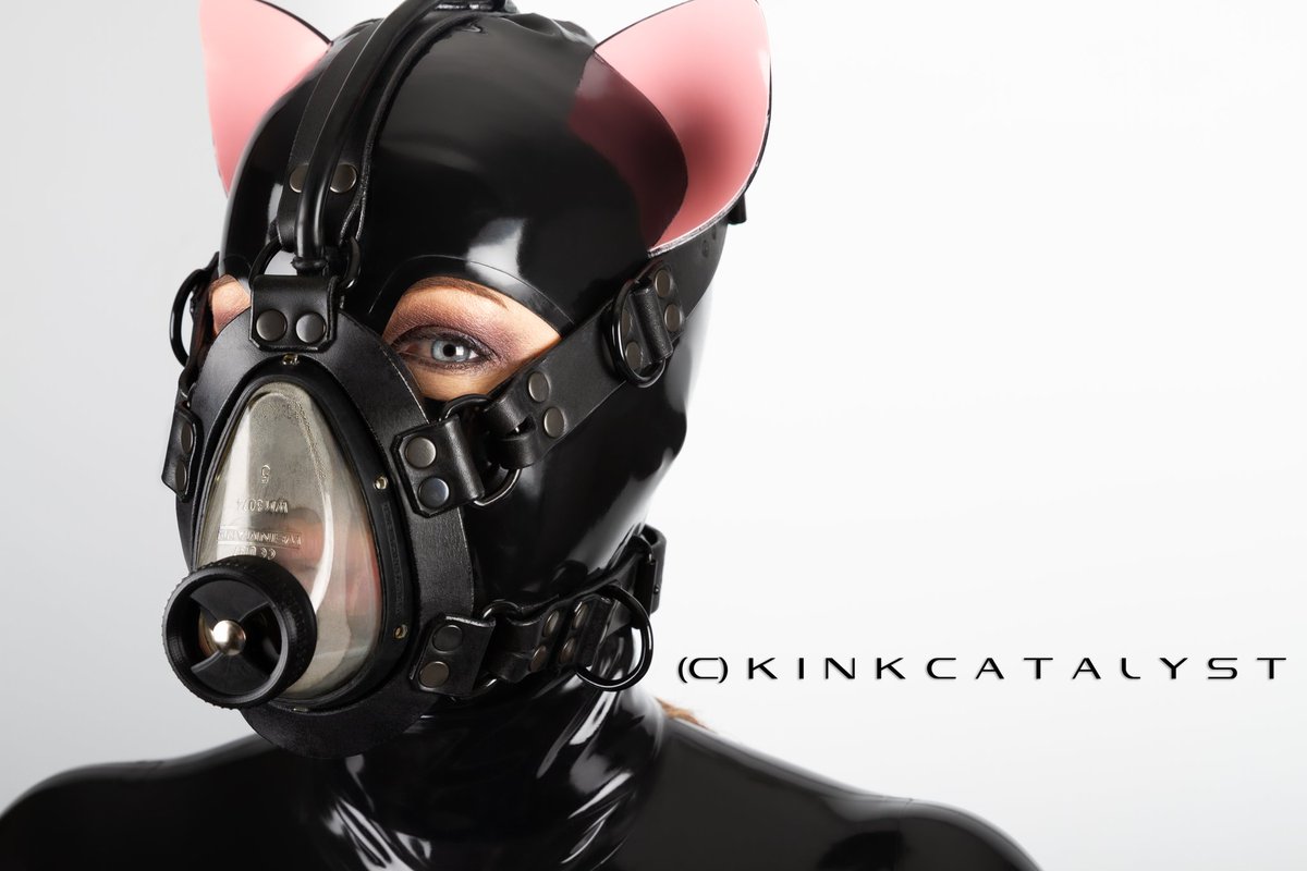 "You wear a mask for so long, you forget who you were beneath it."

Rubberkittie wearing the incredible Venom II harness from <a href="/TiedStyle/">TiedStyle</a> - the man's a genius! 

#venomII #tiedstyle #kinkcatalyst #rubberkittie #latex #rubber #photography #latexhood #heavyrubber #latexlifestyle