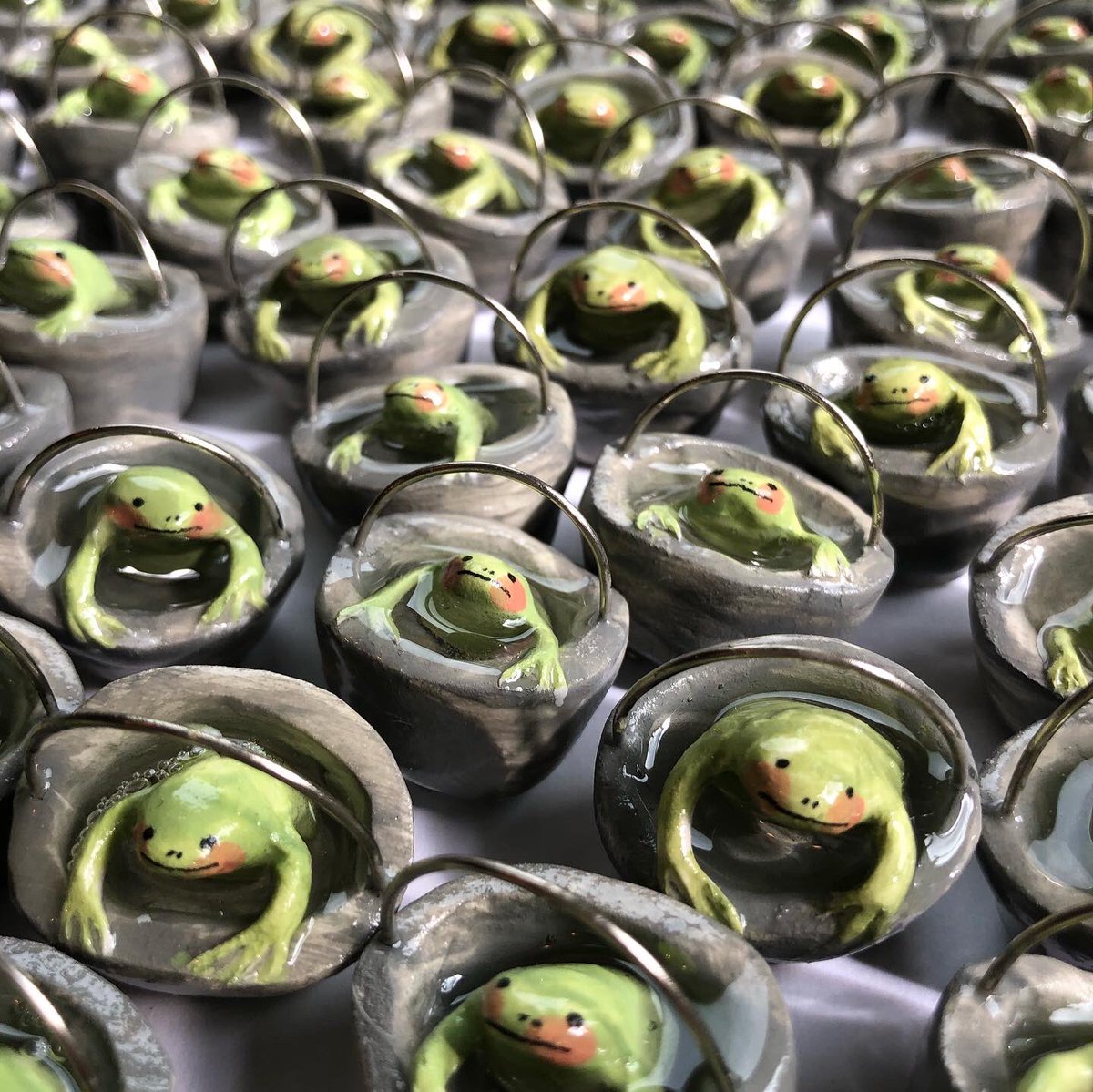 Sophie Page tweet media