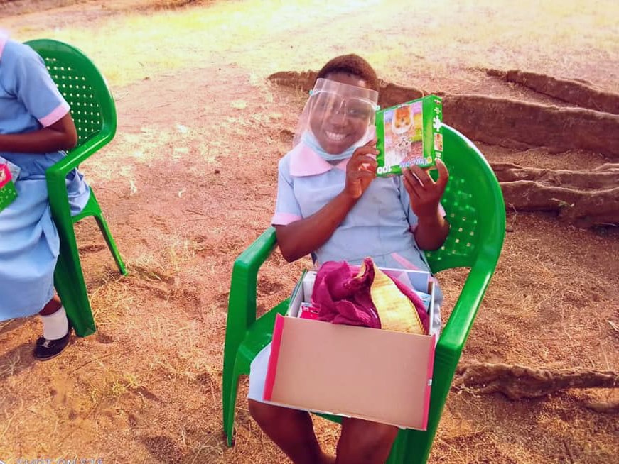 OCC_Canada's tweet photo. This girl in Malawi was so excited to find a puzzle in her shoebox at a recent outreach event in her community! This puzzle will be a fun activity to do with her family or friends.

#ItemOfTheMonth #GiftIdeas #Puzzle #ToysAndGames #OperationChristmasChild #OCCshoeboxes https://t.co/SgpMrcaM8X