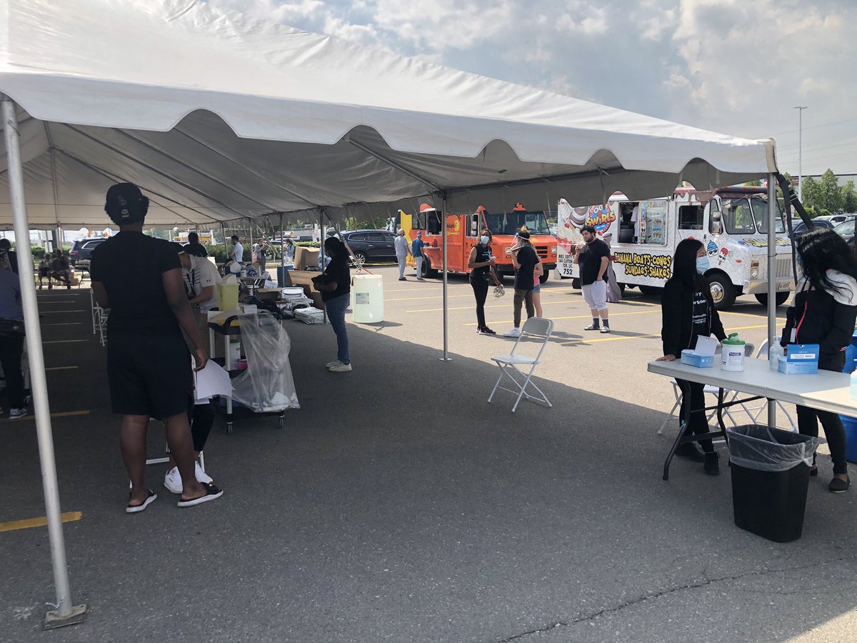 Lisa Esther (@lisaesther6) on Twitter photo Scarborough Dash for doses right now at Golden Mile Plaza 1880 Eglinton Ave East. Pfizer. First doses only. 12 + Live/work/school in Scarborough. Food and ice cream trucks and some music. Here until 7 pm. <a href="/SHNcares/">Scarborough Health Network (SHN)</a> <a href="/JeanYip3/">Jean Yip</a> <a href="/DolyBegum/">Doly Begum</a> <a href="/gary_srp/">Gary Anandasangaree</a> <a href="/MitzieHunter/">Mitzie Hunter</a> Scarborough Dash for doses right now at Golden Mile Plaza 1880 Eglinton Ave East. Pfizer. First doses only. 12 + Live/work/school in Scarborough. Food and ice cream trucks and some music. Here until 7 pm. <a href="/SHNcares/">Scarborough Health Network (SHN)</a> <a href="/JeanYip3/">Jean Yip</a> <a href="/DolyBegum/">Doly Begum</a> <a href="/gary_srp/">Gary Anandasangaree</a> <a href="/MitzieHunter/">Mitzie Hunter</a>