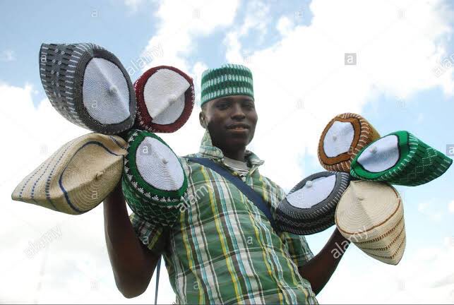 FG bans Twitter.

Wanzaam  :