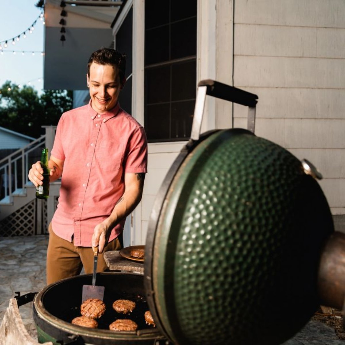 RickHamiltonMBA's tweet image. All great barbecues come with good food, loved ones, and a home with a perfect backyard. I can help with the last one.