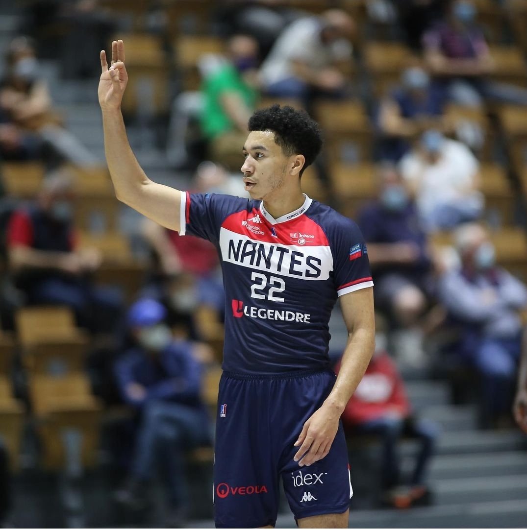 Superbe prestation d'Harvey Gauthier <a href="/GauthierHarvey/">‘vey</a> dans la victoire de <a href="/BasketHermine/">Nantes Basket Hermine</a> à Évreux. 
Le meneur français de 20 ans a compilé 15 points, 3 passes décisives, 3 interceptions, 0 balle perdue &amp; 17 d'évaluation. 

#ProB
#octagon

📷 ngtuan