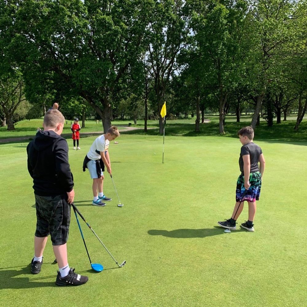 Christopher Reed tweet media