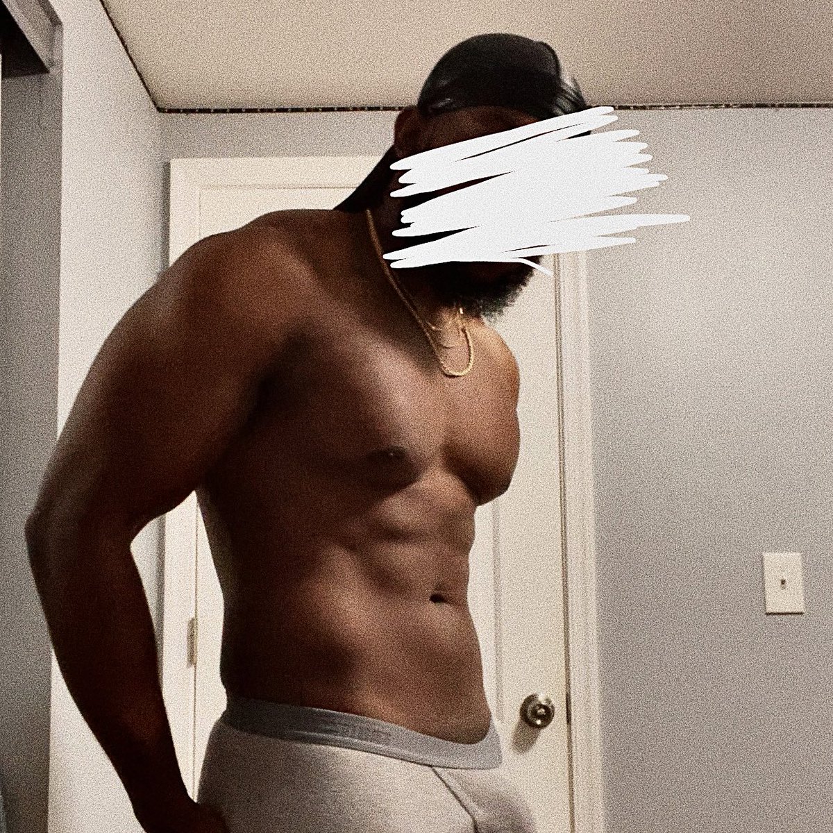 maadcozy's tweet photo. from 260 lbs to 212 lbs just in time for the summer 🥲 https://t.co/RiwRRMHBe6