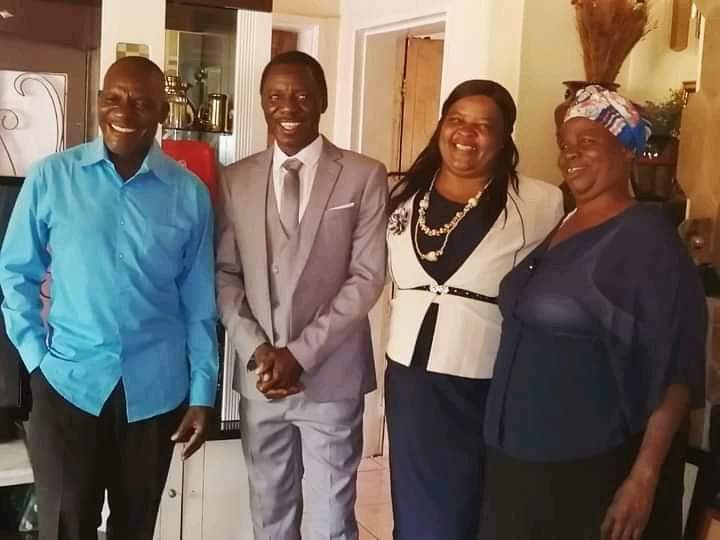 Ava tinovaremekedza our Zim Legands baba Nicholas Zakaria and his Wife na Baba Alick Macheso And his Wife.  <a href="/citezw/">CITE</a> <a href="/OpenParlyZw/">Open Parly ZW</a> <a href="/Zimdanceh/">Zimdancehall</a> <a href="/Zimusicians/">ZimMusicians Union</a>