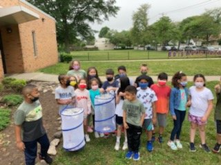 Releasing our butterflies outside 🦋🦋🦋
<a href="/BGreenSchool/">Bowling Green School</a>