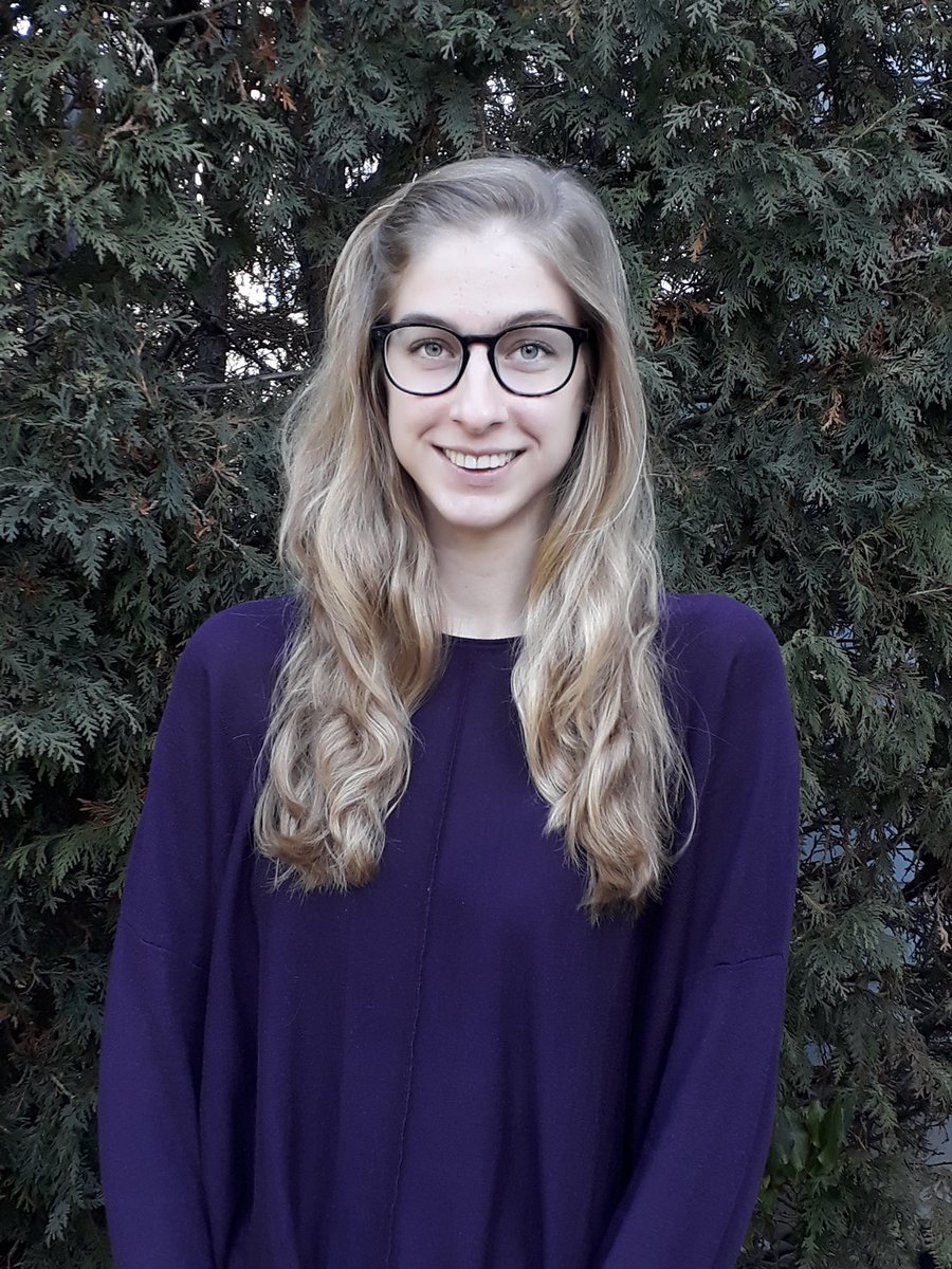 GrahamLab1's tweet photo. Closing off this week by extending a HUGE congratulations to our newly minted MSc, Mina Maksimovic who recently defended her thesis: “The effect of vertebral body tethering on spine motion in adolescent idiopathic scoliosis”. We are so proud of you!! 🙌🏼 https://t.co/tvwvOqJjjI