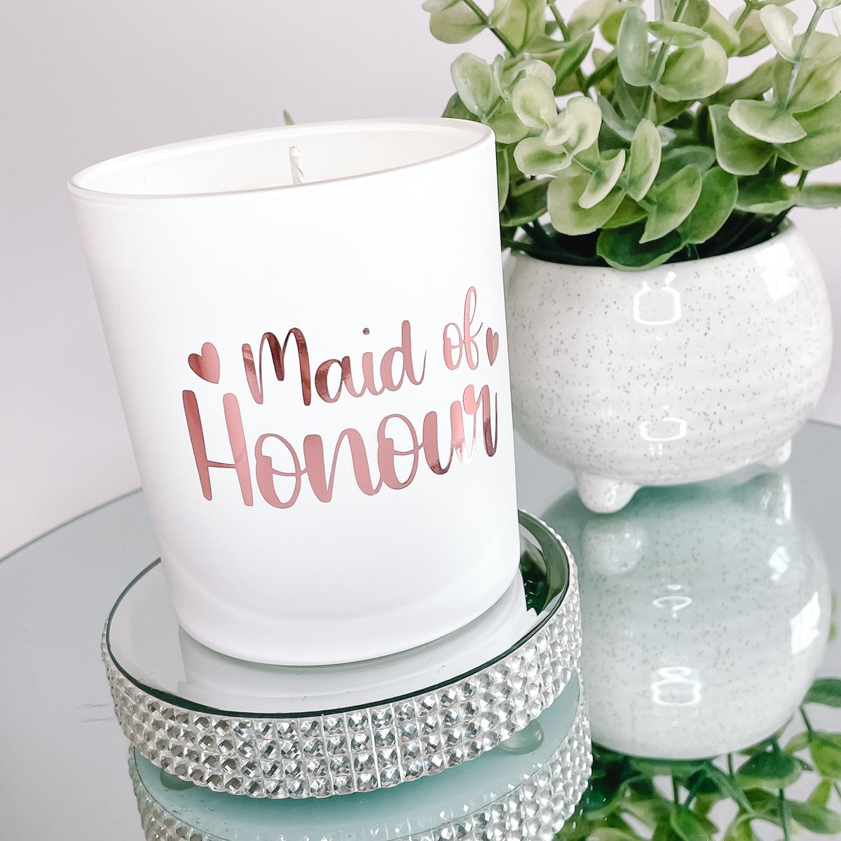 sooz2181's tweet photo. Becoming a very popular item in my shop at the moment 😘😘 bridal candles are a beautiful item to add to hampers as an add on ❤️ #bridalshower #weddinggifts 

https://t.co/gdMGxumlBc https://t.co/njogG1eFWo