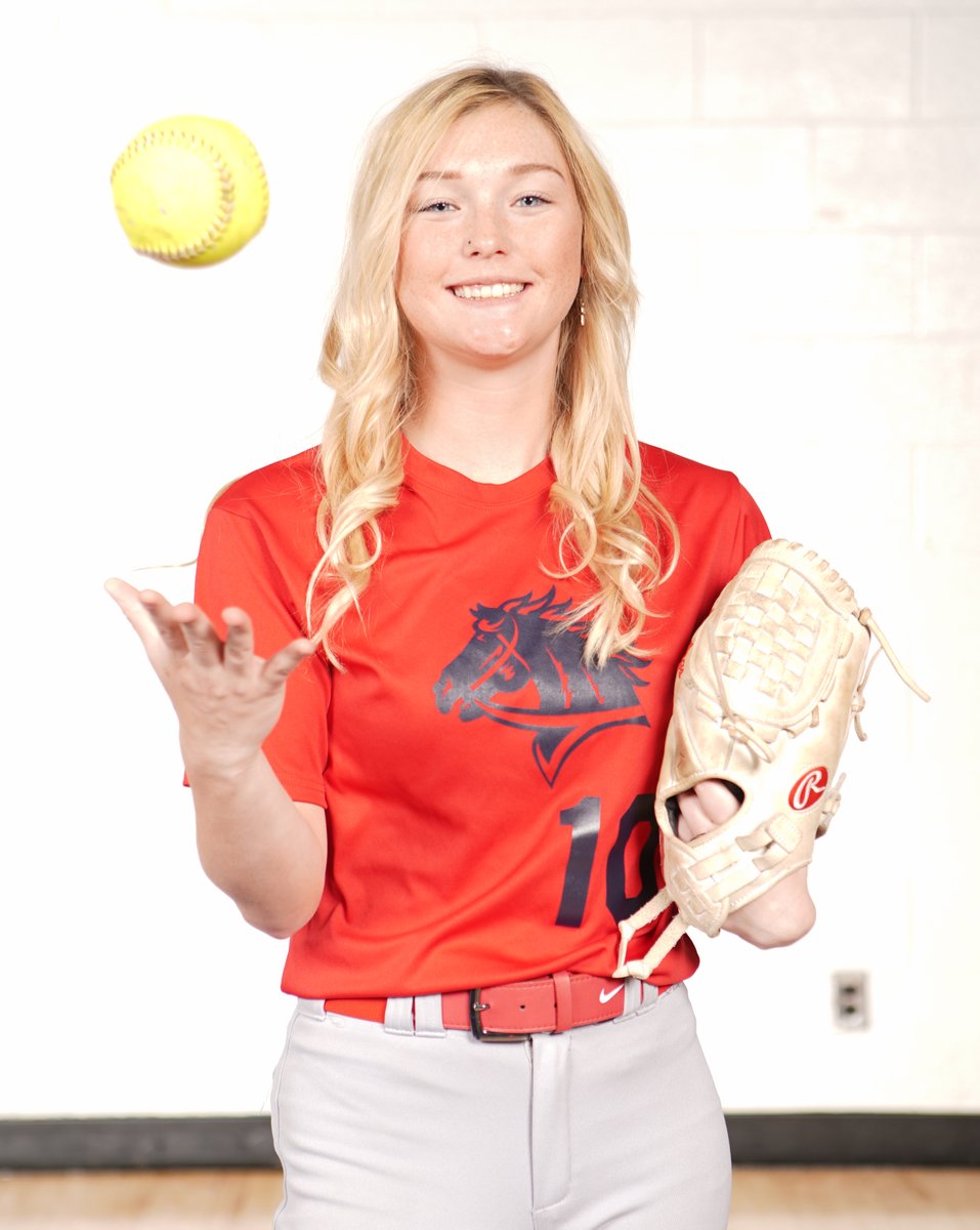 SandburgNJCAA's tweet photo. 4 Chargers Voted to All-Arrowhead Conference Softball Team 🥎🏅
DETAILS | https://t.co/t6Fk058i5t https://t.co/6rlZH8Xcwn