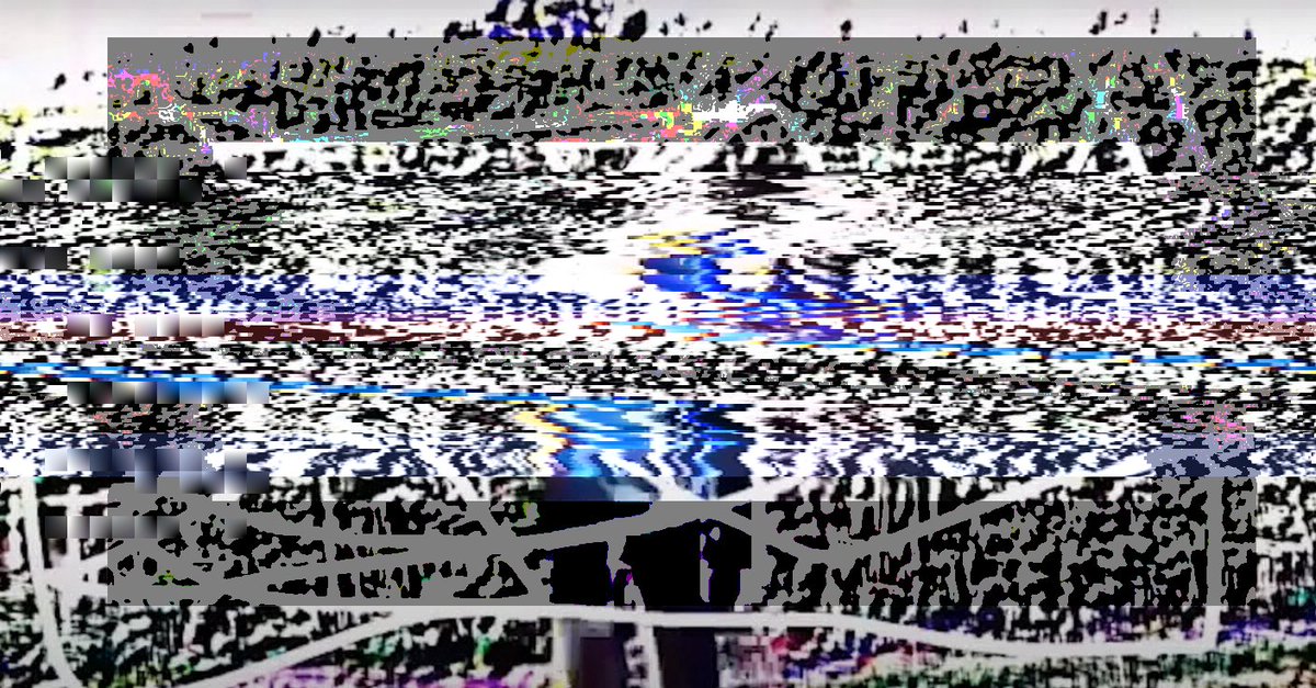 👌🔛 #glitch #digitaldisruptions #nodejs #cosine #codeart #generative #bot Origin img by <a href="/LucieLeeDance/">Lucie Lee</a> 1Me!p
