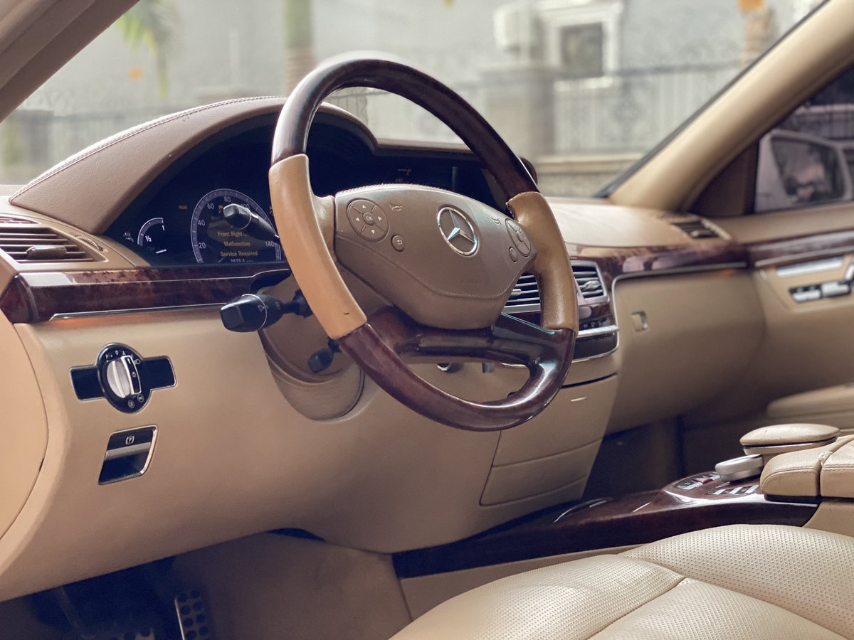 SarkinMota_AMF's tweet photo. I Beg you in the name of GOD don’t skip without retweeting 🙏🏽

Extremely clean Benz S550 🤯‼️

💰:₦ 7M

📍:ABUJA ‼️

#TwitterSuspendBuharisAccount #TwitterBan | WhatsApp | Nairaland
| Crowwe | VPNs | Mazi | Morata | Adamu Garba | So Twitter | Jack | Bubu | Twitter NG channels tv https://t.co/ccCSsspO7b