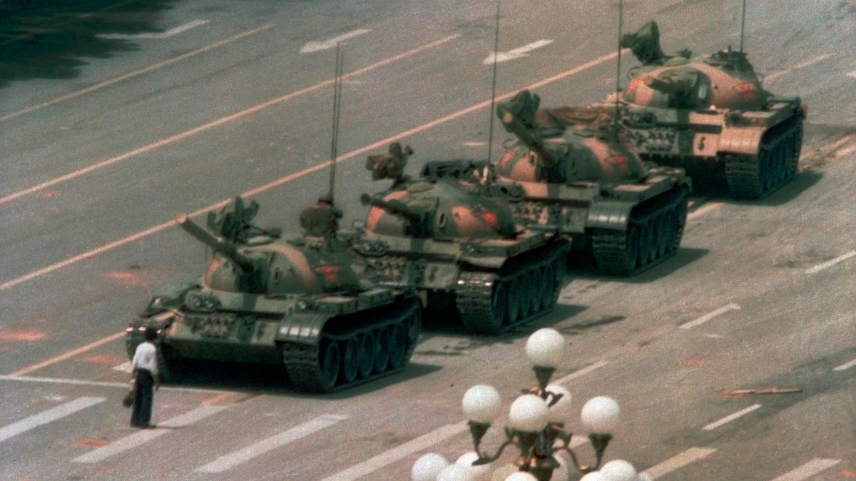 anapaulahenkel's tweet photo. Never forget. #TiananmenSquareMassacre https://t.co/6R3kySS0Wv
