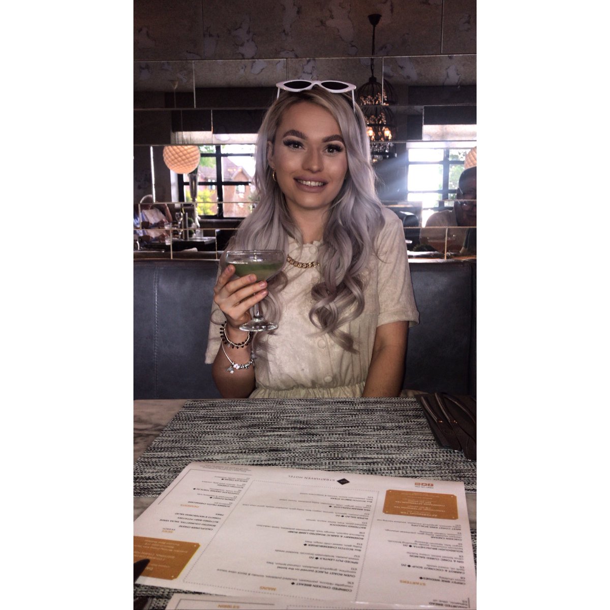 MissIrving5's tweet photo. And just like that my university journey has come to an end! So grateful for the help and support I’ve been given along the way. Also got the great news that I got my first choice local authority to top it all of🥳 Probation year incoming👀 https://t.co/s5Zklxv8aN