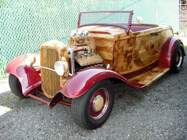 WESTSYSTEMEPOXY's tweet photo. WEST SYSTEM customer Larry Andersen, "I have been driving the 32 for 30 years and NOT one piece of wood has ever come apart yet."
#westsystem #westsystemepoxy #epoxy #resin #epoxyresin #epoxyproject #wood #vintagecar #carsofinstagram #classiccars #instacar #car https://t.co/GIzCu3CV8k