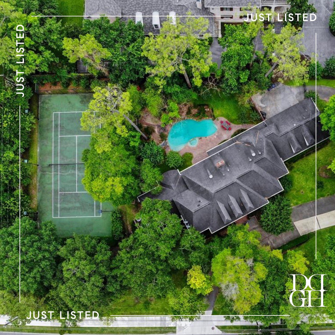 D2Howes's tweet image. JUST LISTED in #PineyPointVillage 1.24 Acres, 6,700 SF, $2,895,000 #justlisted #tenniscourt #femalebusinessowner