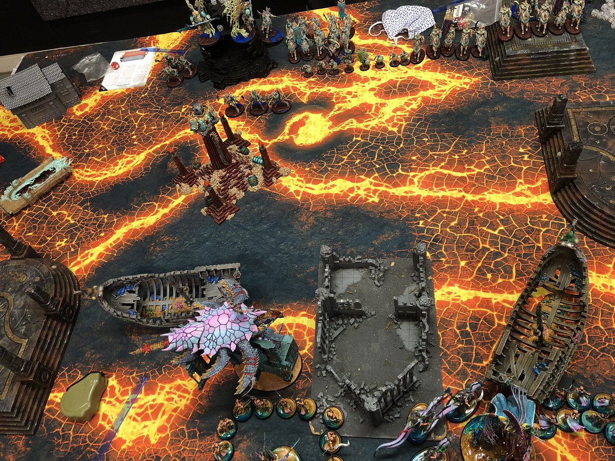 Niconarwhal's tweet photo. 4 games in 4 systems going down at the South London Legion. Feels like normality. Come join us on Friday nights in Croydon! #OnlyTheFilthful @sthlondonlegion @simonwarhammer https://t.co/barbJkv8DA