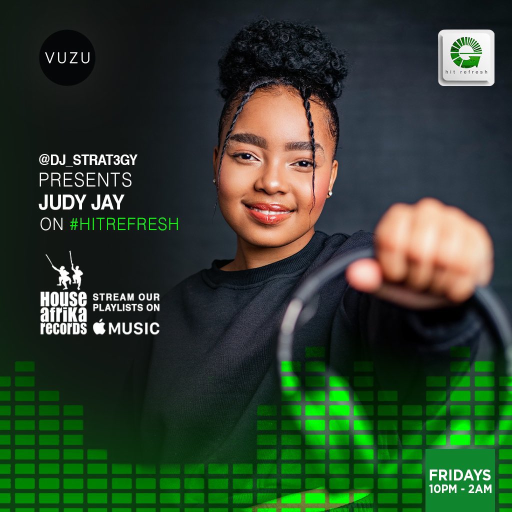 BoyceBotswana's tweet image. 1st time having @JudyJaySA2 to my attention...

Yoh!!! 🔥🔥🔥

#Hit_Refresh 
@Hit_Refresh 
#Chnnl116