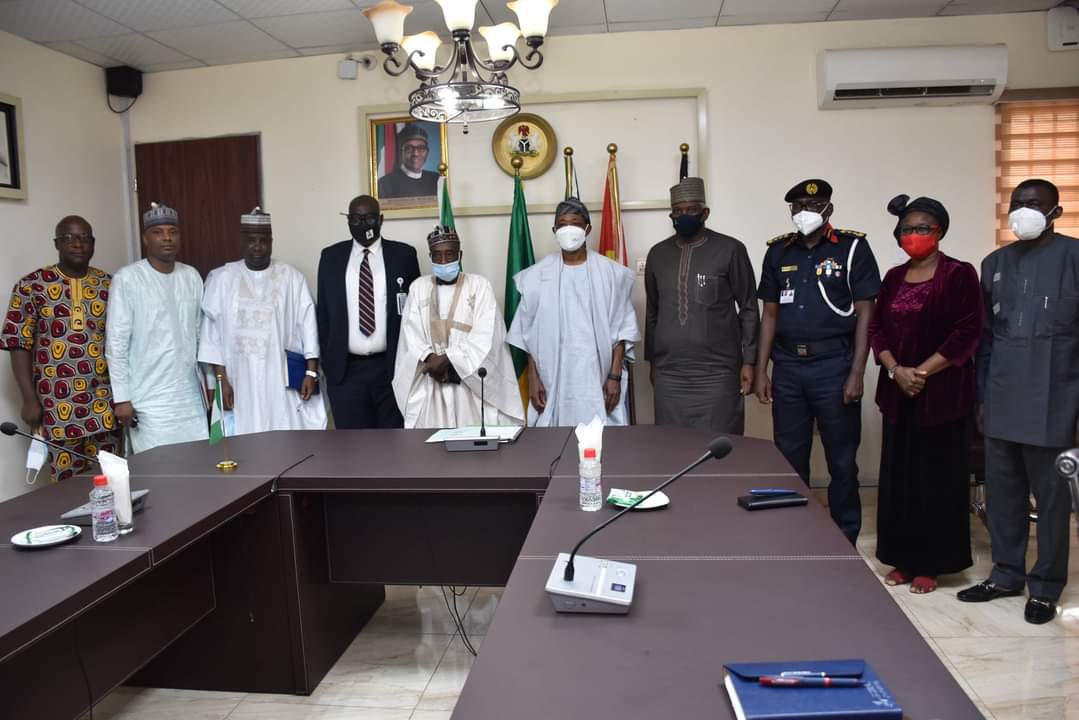APC_supporters's tweet photo. HM @NanonoSabo has sought for support and cooperation of @MinOfInteriorNG Minister, Ogbeni @raufaregbesola on security, unrestricted movement and distribution of agricultural and allied products across the country, in his office yesterday. https://t.co/3tbcEkfKXe