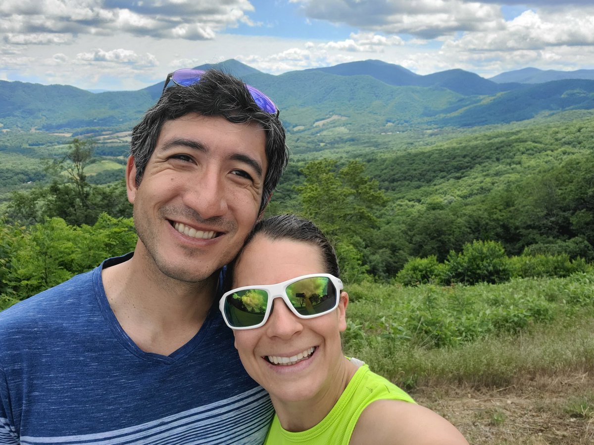elevatingEBP's tweet photo. Drove the beautiful VA70.3 bike course today, checked in my bike and run gear, & stopped at the expo...return to racing has officially begun! Feel like it is my first 70.3- forgot soo much!
#firstraceback #halfironman #VA https://t.co/ig7TydMzBy