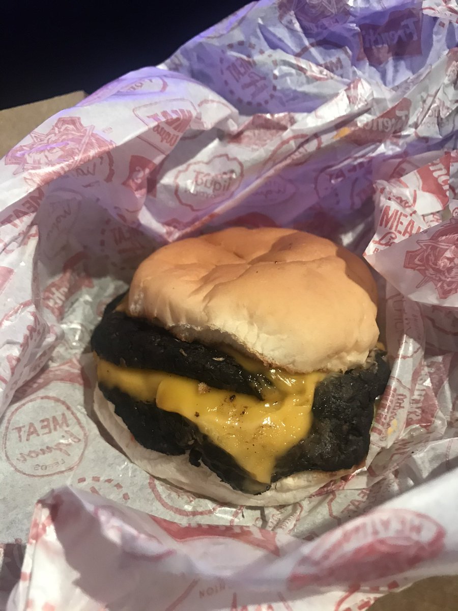 ℍ𝒶𝓈𝒽𝑒𝓂𝒾 🦔🥀 tweet media