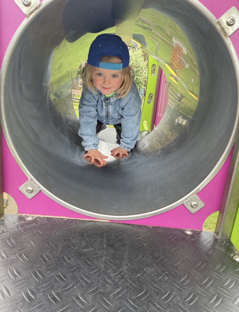 arlene_trapp's tweet photo. Fab pre-birthday trip to #HeadsofAyrFarmPark today. Loads to see and do and limited numbers each visit, so plenty of space to explore
๐ฆ๐๐ดโโ ๏ธ https://t.co/TfU6LRPHGa