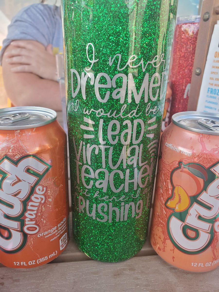 My boss is better than your boss! 🥰❤😍 <a href="/leslieacorrea/">Leslie Correa</a> <a href="/kcpublicschools/">KCPS</a> <a href="/KCVA_kcps/">KCPS Virtual Academy</a>