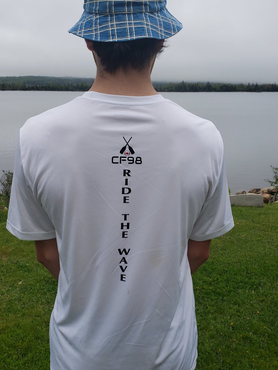 canoegiles's tweet image. @Cfitzpatrick98  @CanoeKayakCAN    Duncan&apos;s rockin the new t shirt.  Can&apos;t wait to see you race in Tokyo!