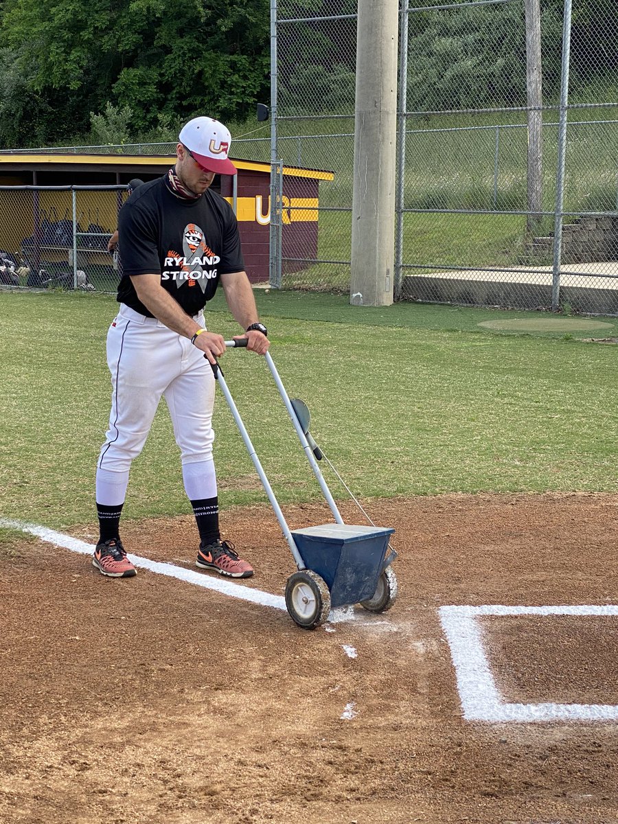 TurfgrassTiger's tweet photo. This past week was a special week for a very special member of our program.Teams across the county wore Ryland strong socks in support of his fight.Last night was the Ryland Strong game at Brentsville where our students were able to show their love for their friend. #rylanstrong https://t.co/i5MBY98mAP