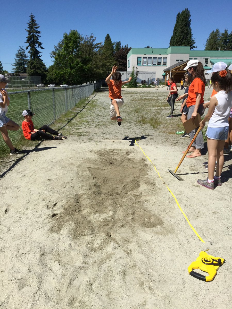 École PJ tweet media