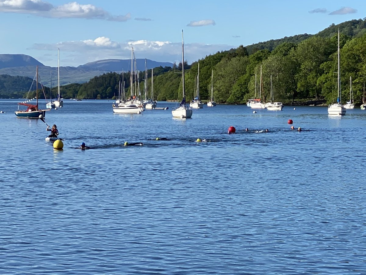 halesc's tweet photo. What a fabulous open water swim coaching session tonight with @SleekerSwim @NTFellFoot thank you #wildswim #openwater #swimsquad #lakeslife ππ»ββοΈπ https://t.co/rJKhFryQ0K