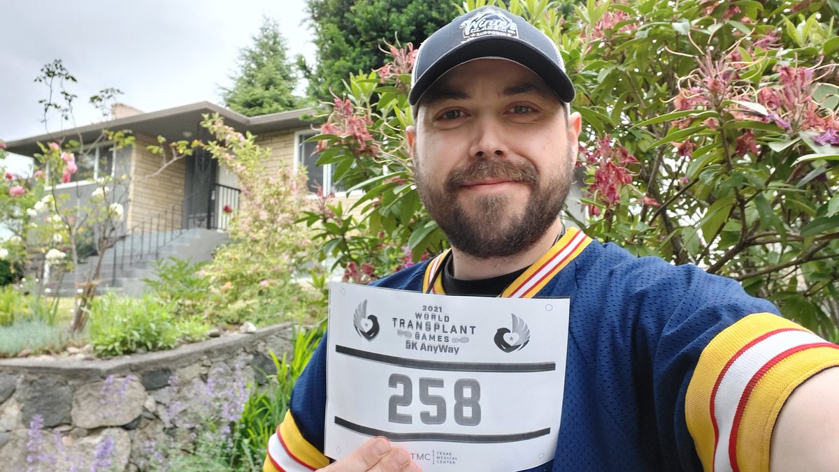 stephengillis's tweet photo. In honour of my hero/kidney donor, Michael, today I competed for #TeamCanada in the @worldtransplantgames #5Kanyway.
Proud to power through & post a personal best, almost 10 mins off our time in Feb.
Register to be an organ donor today at https://t.co/OLMWQxvslm. 💚
#wtg2021 https://t.co/tGbHJgPtco