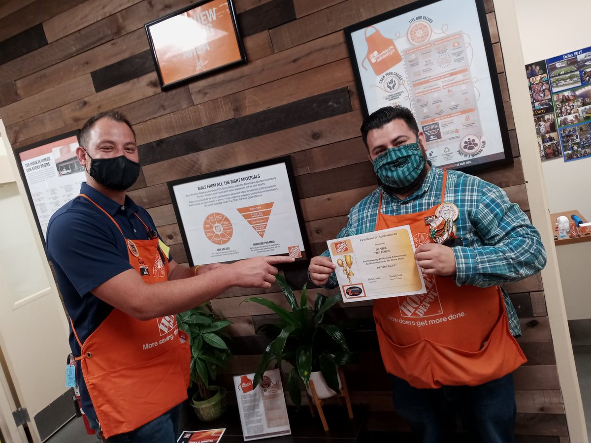 Let's go the force! #1014 #1 in the district and region! Wow! It's all due to your hardwork and dedication! Keep up the great work and reach for the stars team! Couldn't do it without you.. Happy Friday