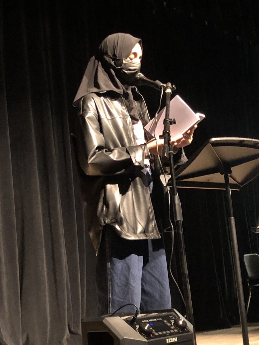 Huda, Vintage’s incredibly talented Editor-in-Chief, reading one of her own pieces from the 51st edition of the award-winning literary magazine.