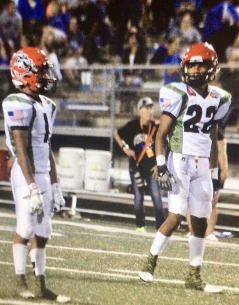 _shaegarner_'s tweet photo. Happy birthday lil bro (; @_jaydengarner_  proud of you and all you’re doing !! https://t.co/yLvPyrBilZ