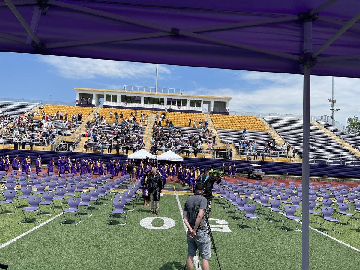 RHS (HS)2 STEM tweet media