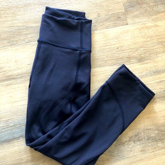 lette_76's tweet image. So good I had to share! Check out all the items I'm loving on @Poshmarkapp #poshmark #fashion #style #shopmycloset #lulus #lululemonathletica #bananarepublic: posh.mk/SVVY0NrePgb