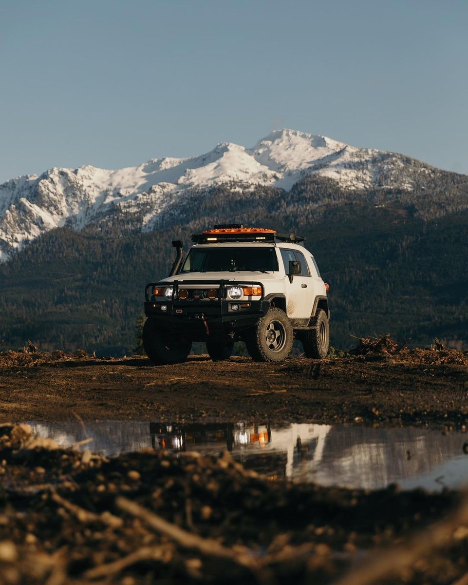 ToyTecLifts's tweet photo. We made it to #fjfriday! Enjoy this great shot from projectcruiser on Instagram before you head into your weekend! βοΈ https://t.co/ytCVl6yLzi