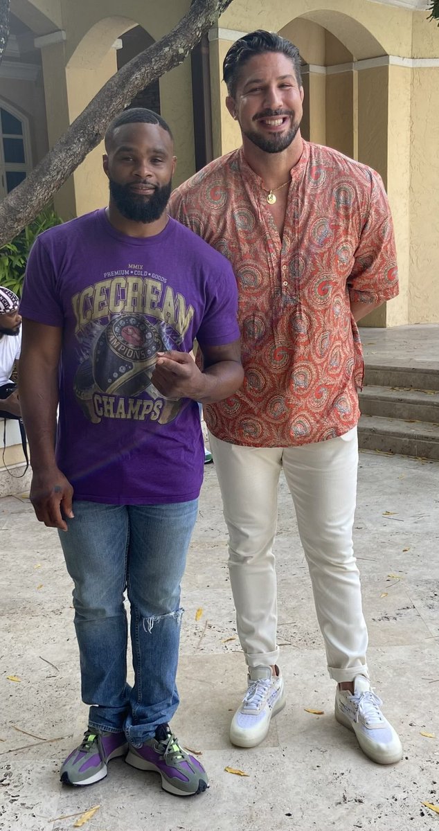 BrendanSchaub's tweet photo. You think I’d come all the way to Miami and not dress like a thiccc Don Johnson. All new @btbshowtime #Foodtruckdiary aka Pool side diaries drops next week with @jakepaul &amp; @TWooodley https://t.co/92e1bzpft7