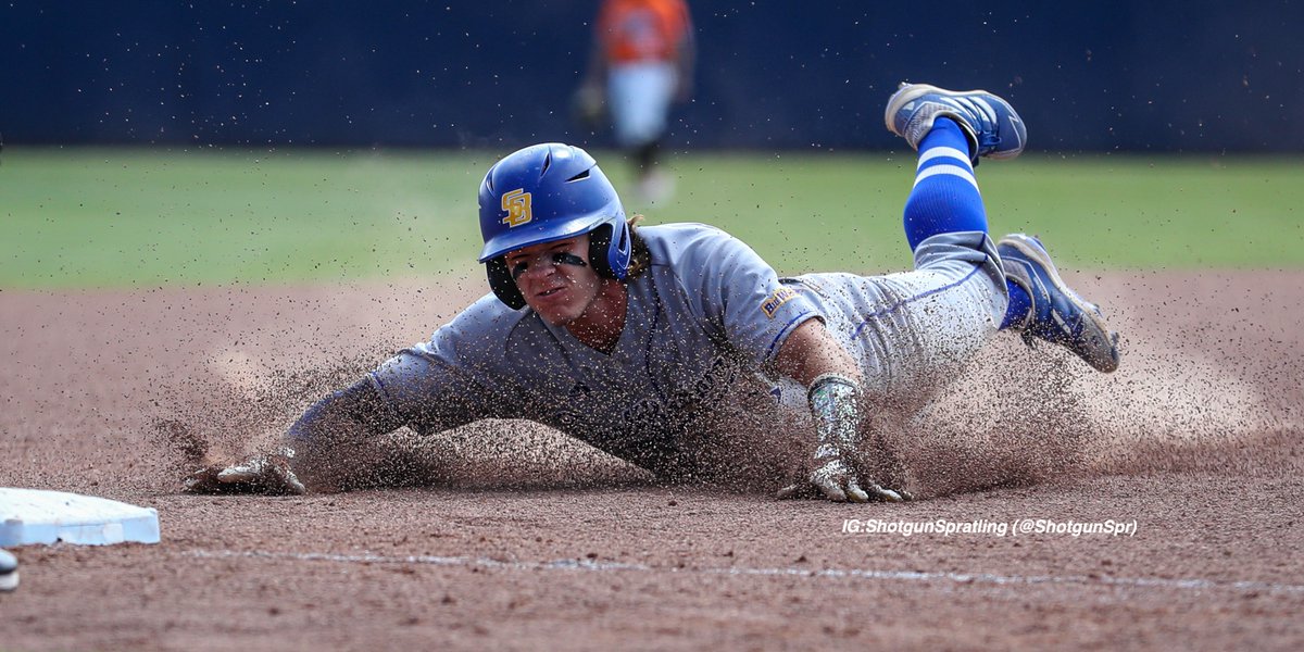 ShotgunSprD1's tweet photo. #TucsonRegional FINAL: @UCSB_Baseball 14, @OSUBaseball 4.

WP - Rodney Boone (11-4); LP - Justin Campbell (7-2).

Boone: 7.1 IP, 7 H, 4 R (3 ER), 2 BB, 11 K; 118 pitches, 83 strikes.
Marcos Castanon: 5-6, 3 R, 2B, HR, 5 RBI.
Cole Cummings: 3-4, 3 R, 3B, 2 HBP. https://t.co/JcqaNnuMvj